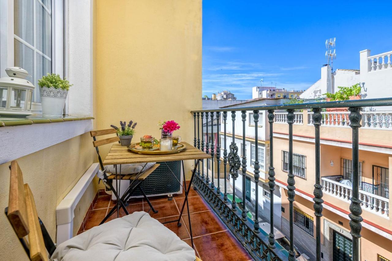 Wintowinrentals - La Estancia Free Parking Malaga Luaran gambar